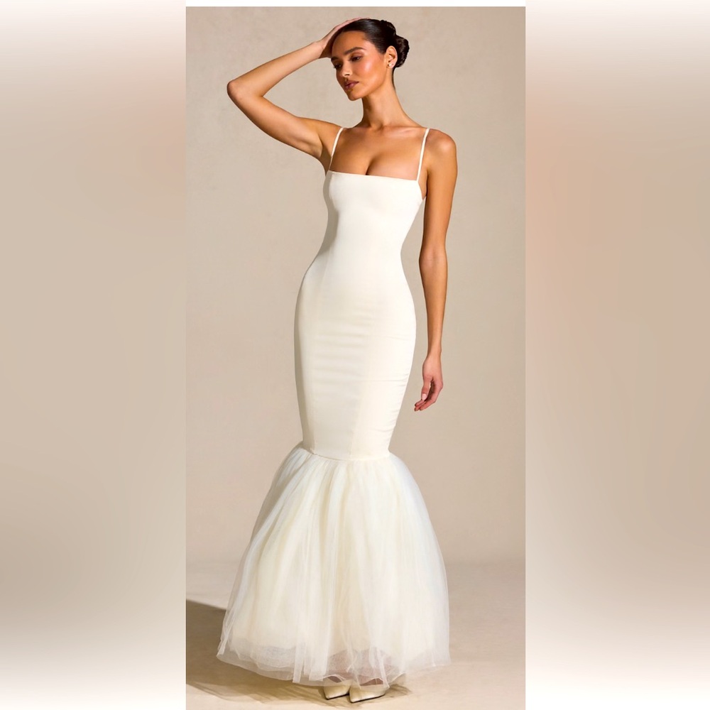 Ivory Tulle Hem Gown